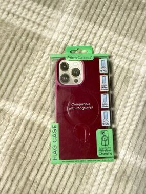 MagSafe-Compatible iPhone 15 plus Case - Wine Red